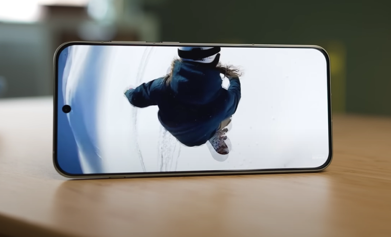 oneplus 13s review display dolby vision support