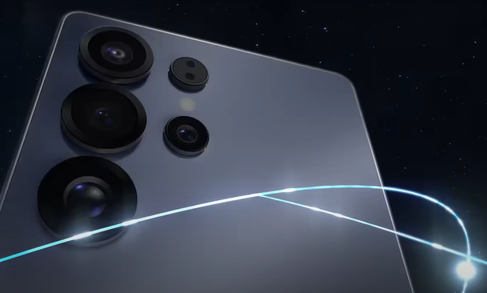 best flagship 2025 Samsung Galaxy S25 Ultra low-light photo